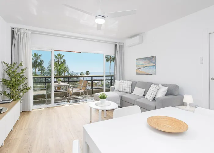 Amazing Carihuela View & Parking Apartment *