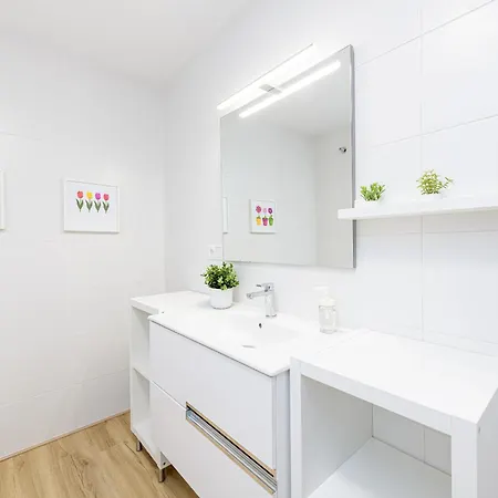 Amazing Carihuela View & Parking トレモリノス