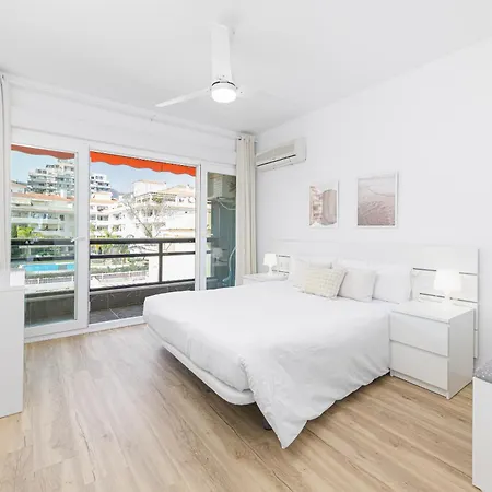 Amazing Carihuela View & Parking Appartement Torremolinos