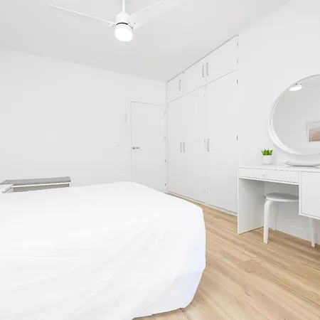 Amazing Carihuela View & Parking *