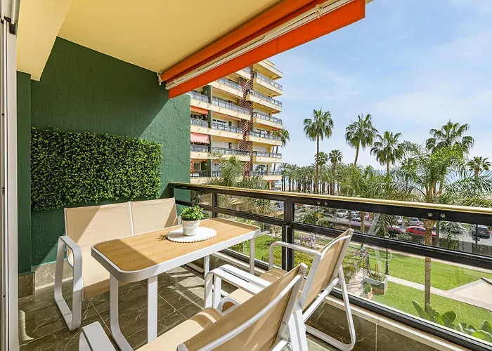 아파트 Amazing Carihuela View & Parking