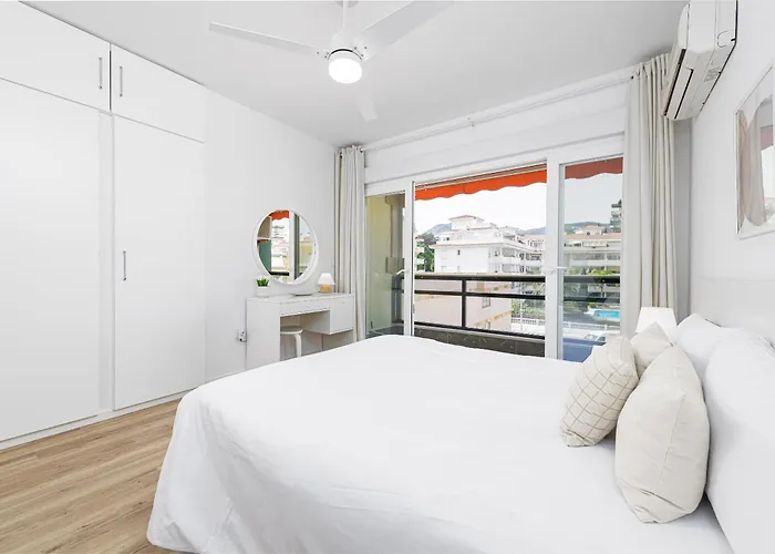 Apartment Amazing Carihuela View & Parking